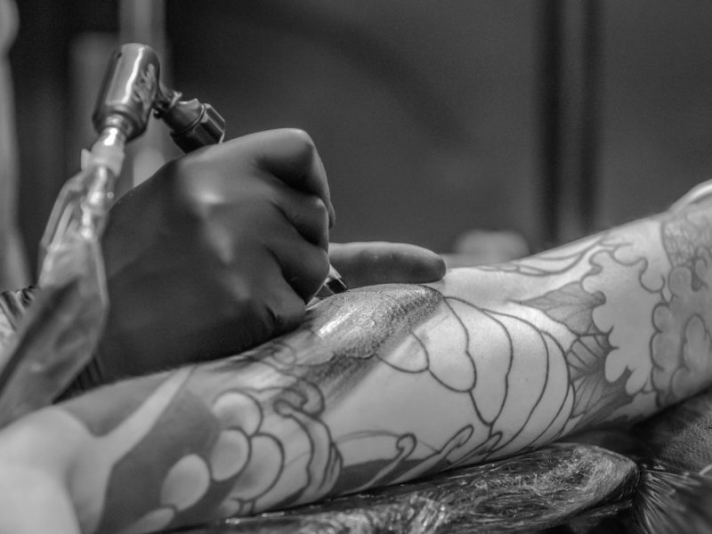 Tatuaż – co warto wiedzieć przed zabiegiem?