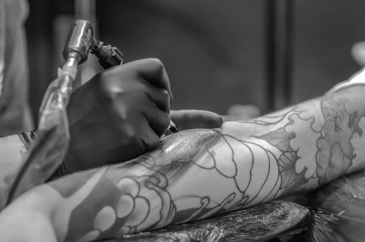 Tatuaż – co warto wiedzieć przed zabiegiem?