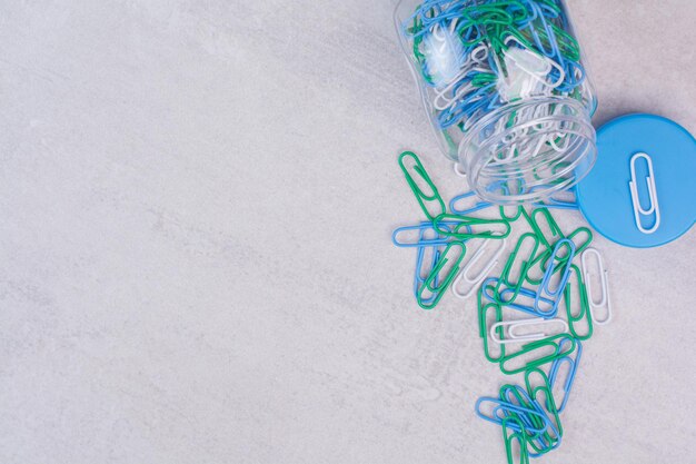 Jak innowacyjne technologie wpływają na bezpieczną utylizację odpadów medycznych?